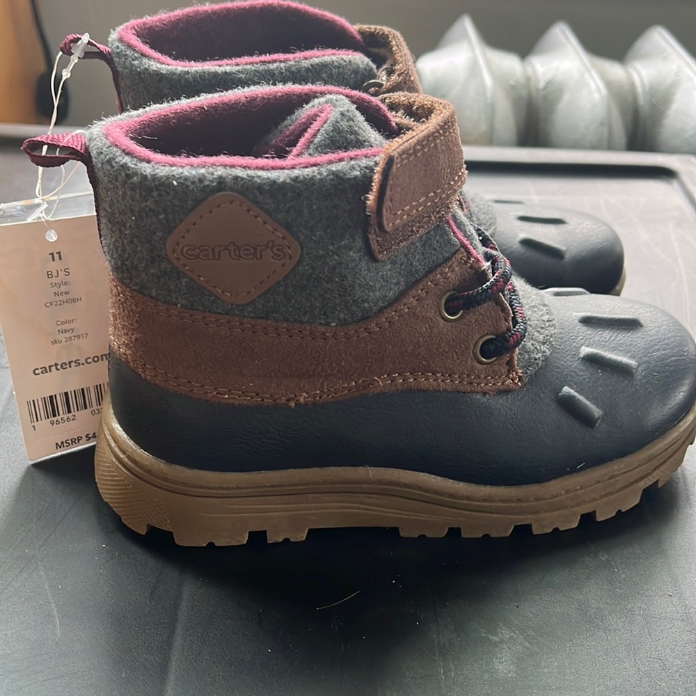 Carters Toddler Boots 11T NWT
